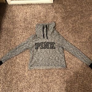 VS High Neck Sweatshirt